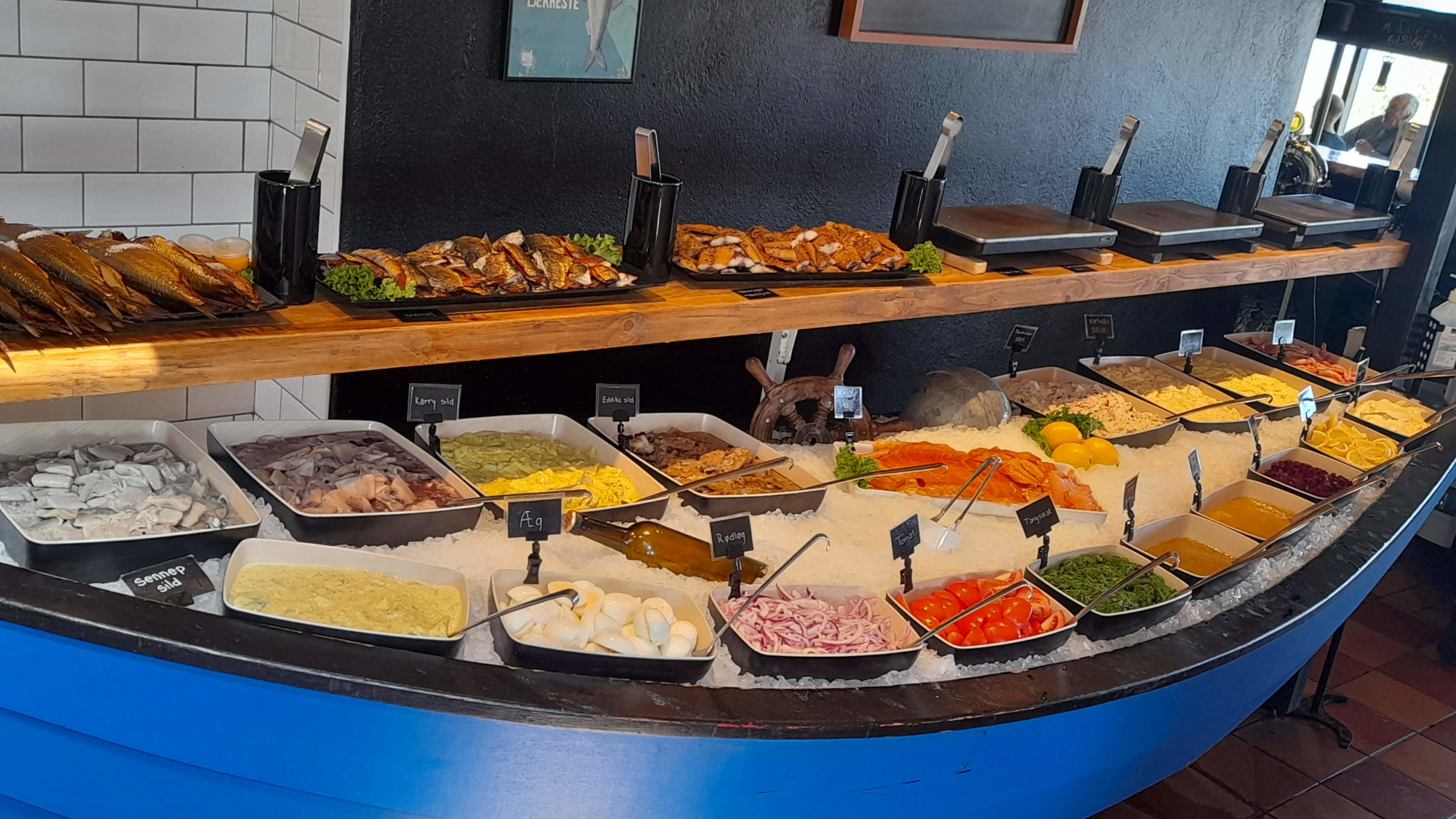 Allinge Rogeri - jedna z typických rybích udíren